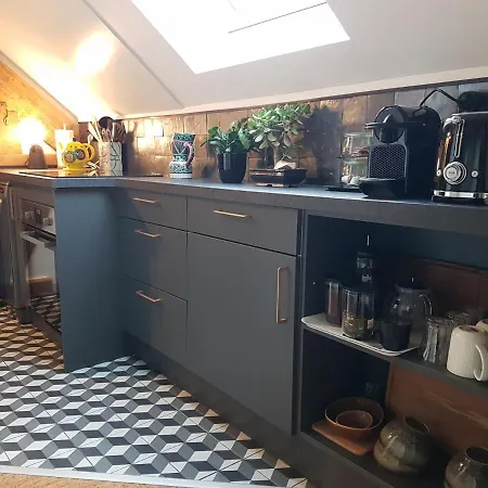 un Nid en Ville-a Nest in Town -AMIENS-classé 3 étoiles Extérieur photo