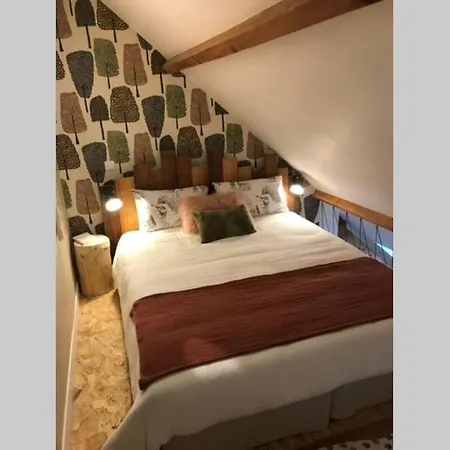 un Nid en Ville-a Nest in Town -AMIENS-classé 3 étoiles Extérieur photo