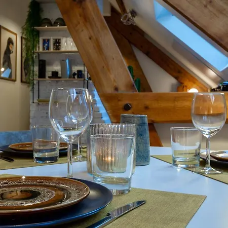 un Nid en Ville-a Nest in Town -AMIENS-classé 3 étoiles Extérieur photo