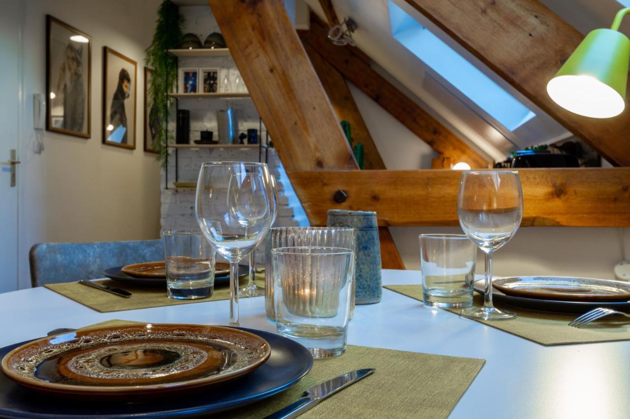 Un Nid En Ville-a Nest In Town -amiens-classé 3 étoiles Appartement *