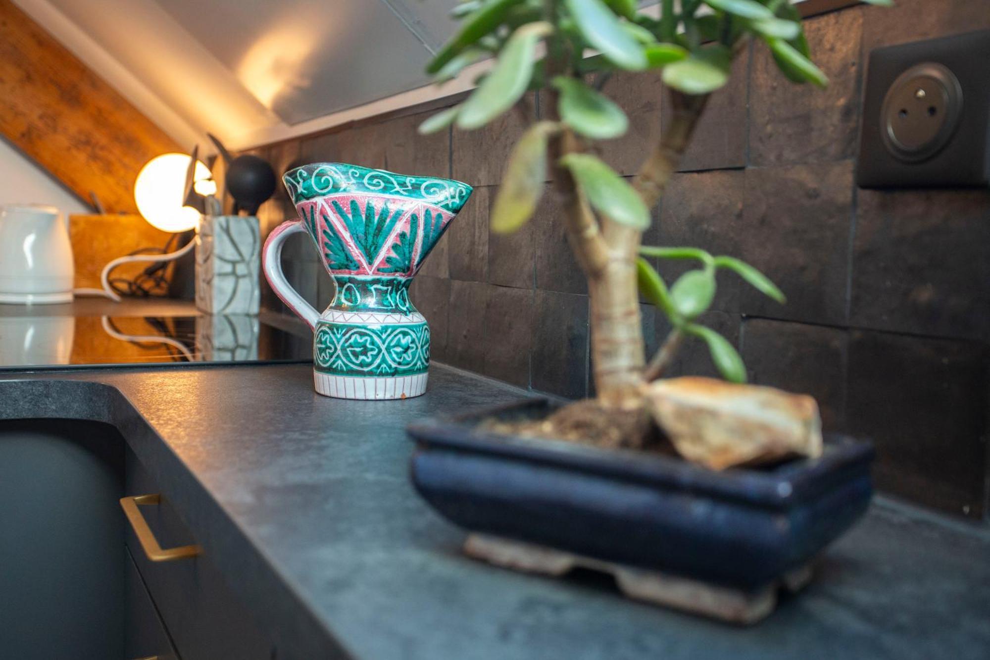 Un Nid En Ville-a Nest In Town -amiens-classé 3 étoiles Appartement Amiens